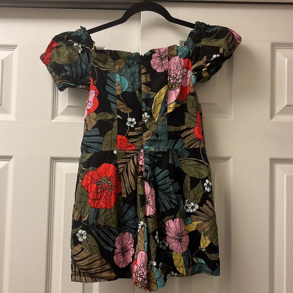 Guess linen Tropical Floral Lace up off the shoulder - Picture 6 of 7